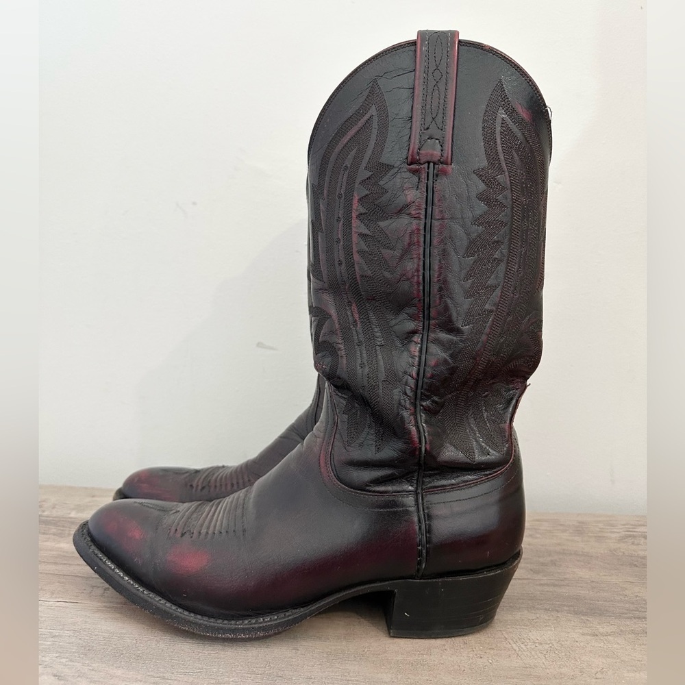Lucchese 2000 Black Cherry Leather Western Men's Boots 9 D, Style T3012R4